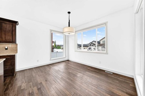 15 Towers Close, Red Deer, AB 
