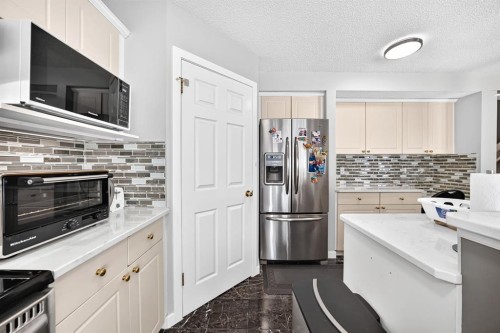 159 Erin Grove Se, Calgary, AB 
