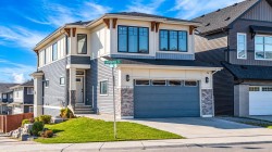 35 Carringvue Street NW Calgary, AB T3P 1L7