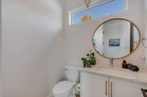 5215 4A Street Sw, Calgary, AB 