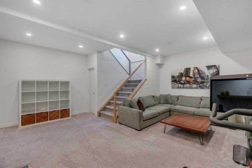 5215 4A Street Sw, Calgary, AB 