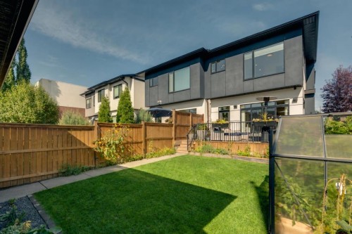 5215 4A Street Sw, Calgary, AB 