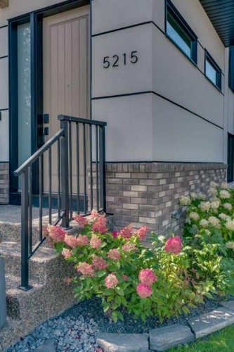 5215 4A Street Sw, Calgary, AB 