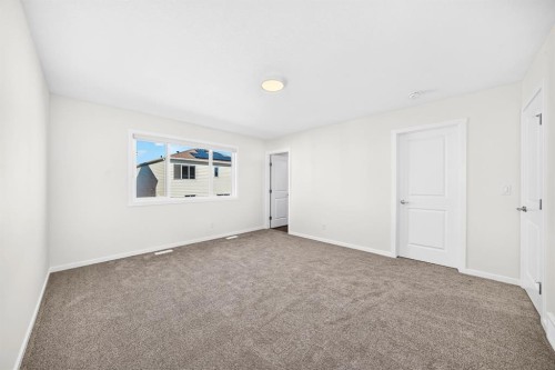 118 Yorkstone Villas Sw, Calgary, AB 