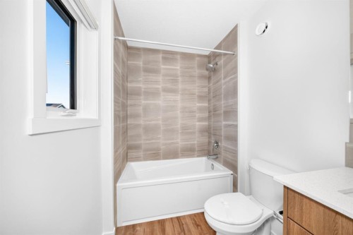 118 Yorkstone Villas Sw, Calgary, AB 