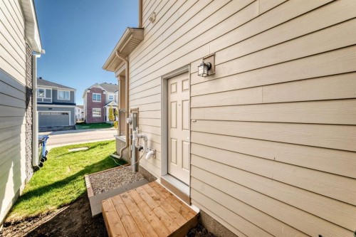 118 Yorkstone Villas Sw, Calgary, AB 