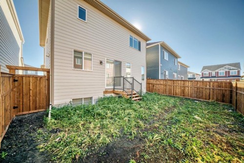 118 Yorkstone Villas Sw, Calgary, AB 