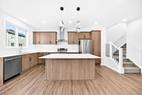 118 Yorkstone Villas Sw, Calgary, AB 