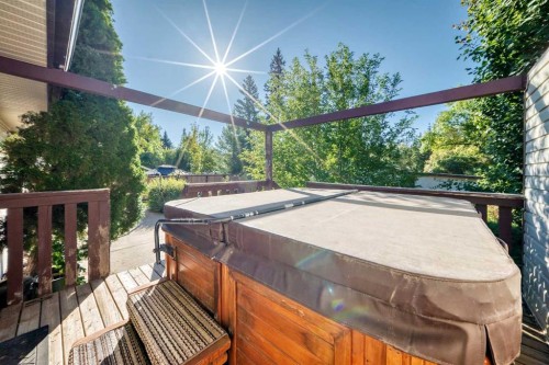 7219 Bow Crescent Nw, Calgary, AB 
