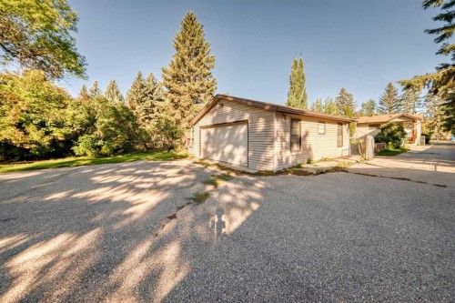 7219 Bow Crescent Nw, Calgary, AB 