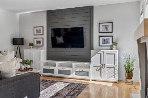 127 Ridge View Green, Cochrane, AB 