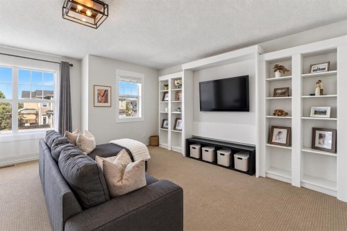 127 Ridge View Green, Cochrane, AB 