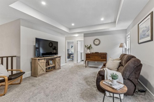 264 Riviera Way, Cochrane, AB 
