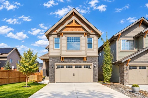 264 Riviera Way, Cochrane, AB 