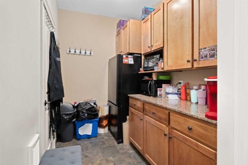 200-14 Crystalridge Drive, Okotoks, AB 
