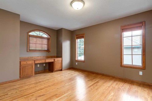 5720 Buckboard Road Nw, Calgary, AB 