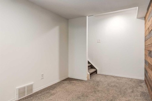 87 Royal Elm Way Nw, Calgary, AB 