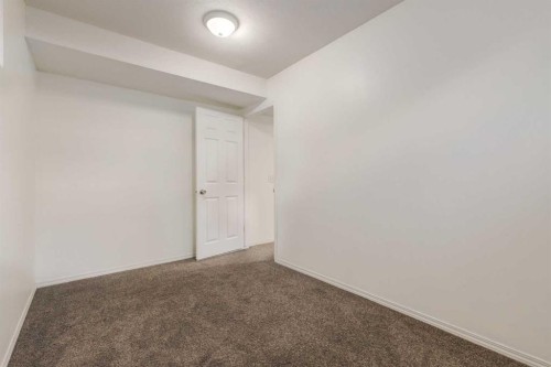 87 Royal Elm Way Nw, Calgary, AB 