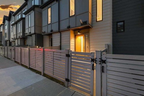 58 Evanscrest Court Nw, Calgary, AB 