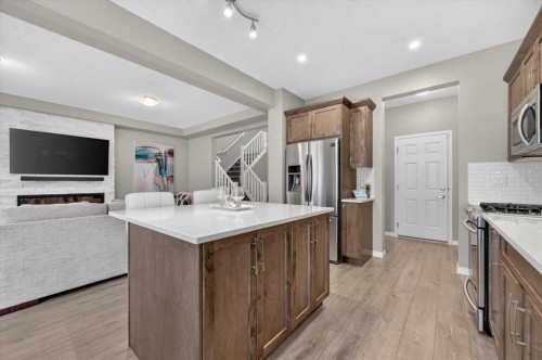 33 Yorkville Green Sw, Calgary, AB 