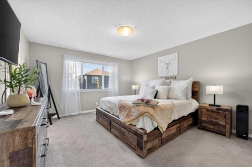 33 Yorkville Green Sw, Calgary, AB 