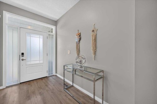 33 Yorkville Green Sw, Calgary, AB 