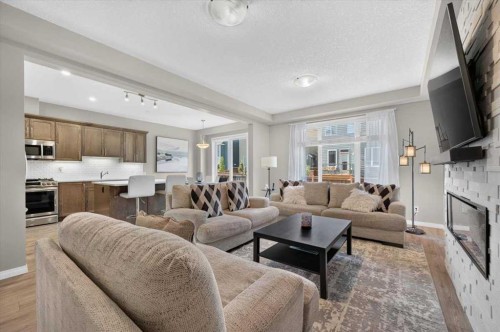 33 Yorkville Green Sw, Calgary, AB 