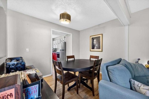 61-4940 39 Avenue Sw, Calgary, AB 