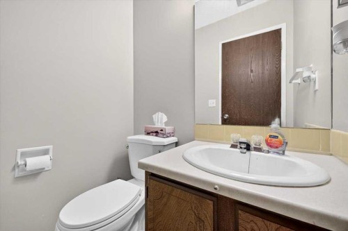 61-4940 39 Avenue Sw, Calgary, AB 
