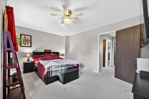 61-4940 39 Avenue Sw, Calgary, AB 