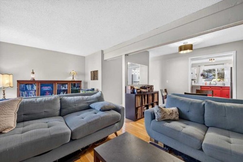 61-4940 39 Avenue Sw, Calgary, AB 