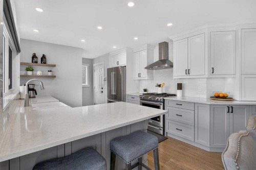 113 Hidden Creek Park Nw, Calgary, AB 
