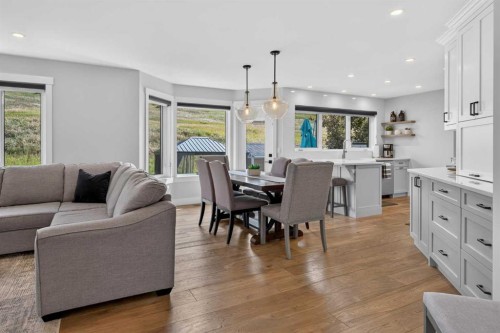 113 Hidden Creek Park Nw, Calgary, AB 