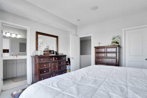 215 Savanna Parade Ne, Calgary, AB 
