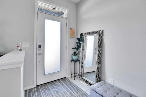 215 Savanna Parade Ne, Calgary, AB 