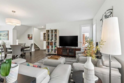 111 Shawnee Common Sw, Calgary, AB 