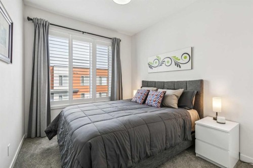 111 Shawnee Common Sw, Calgary, AB 