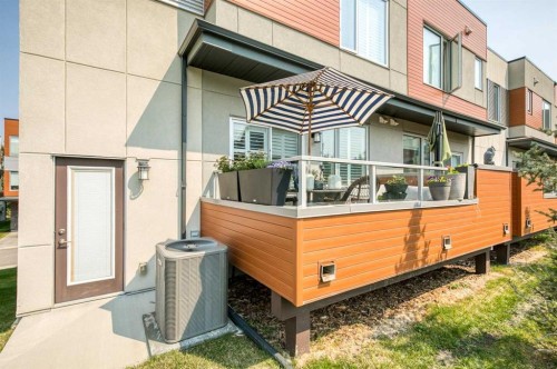111 Shawnee Common Sw, Calgary, AB 