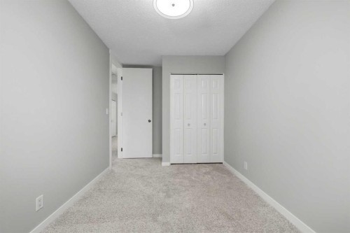 59-6100 4 Avenue Ne, Calgary, AB 