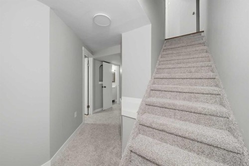 59-6100 4 Avenue Ne, Calgary, AB 