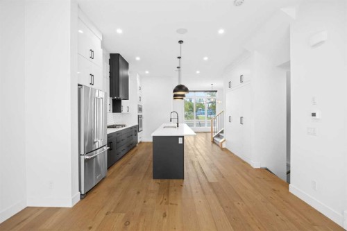 523 55 Avenue Sw, Calgary, AB 