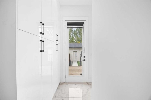 523 55 Avenue Sw, Calgary, AB 