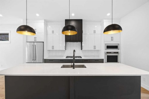 523 55 Avenue Sw, Calgary, AB 