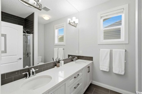 6 Evanscrest Heights Nw, Calgary, AB 