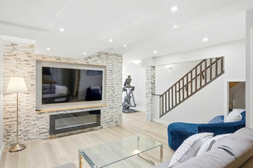 6 Evanscrest Heights Nw, Calgary, AB 