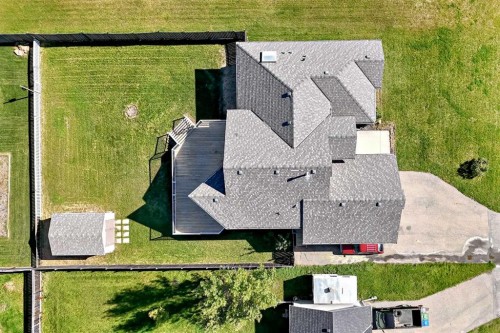12 Welshimer Crescent Ne, Langdon, AB 