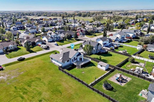 12 Welshimer Crescent Ne, Langdon, AB 
