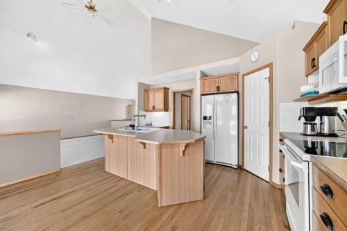 12 Welshimer Crescent Ne, Langdon, AB 