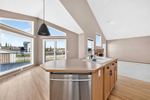 12 Welshimer Crescent Ne, Langdon, AB 