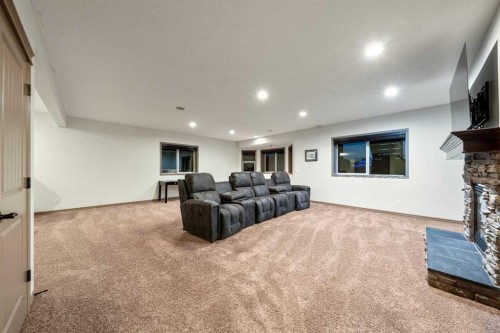 517 Boulder Creek Circle Se, Langdon, AB 